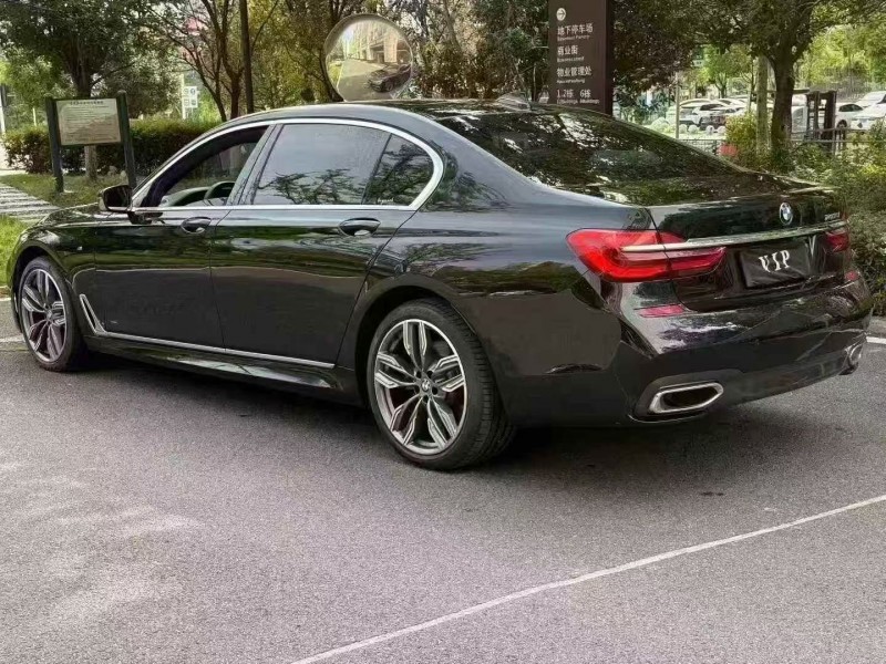 深圳17年宝马7系7