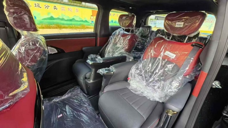 青岛25年传祺M86