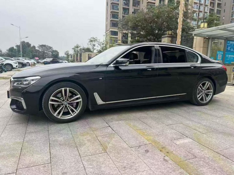 九江18年宝马7系2
