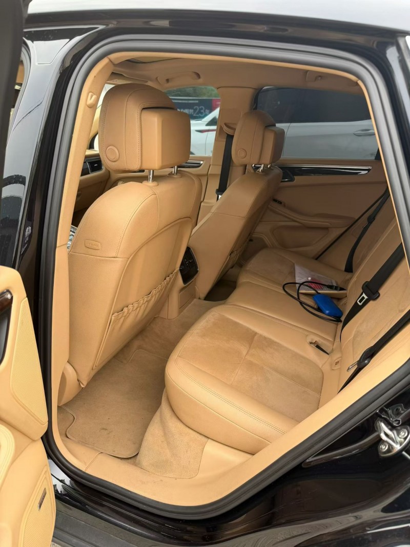 常州14年保时捷Macan5