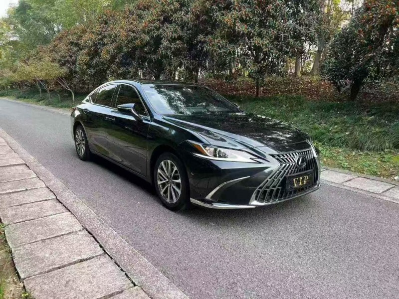 温州24年雷克萨斯ES3