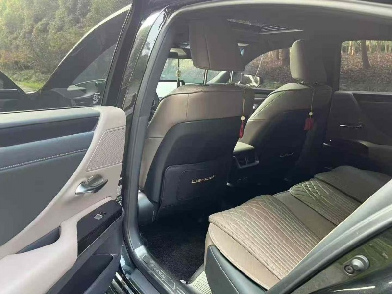 温州24年雷克萨斯ES6