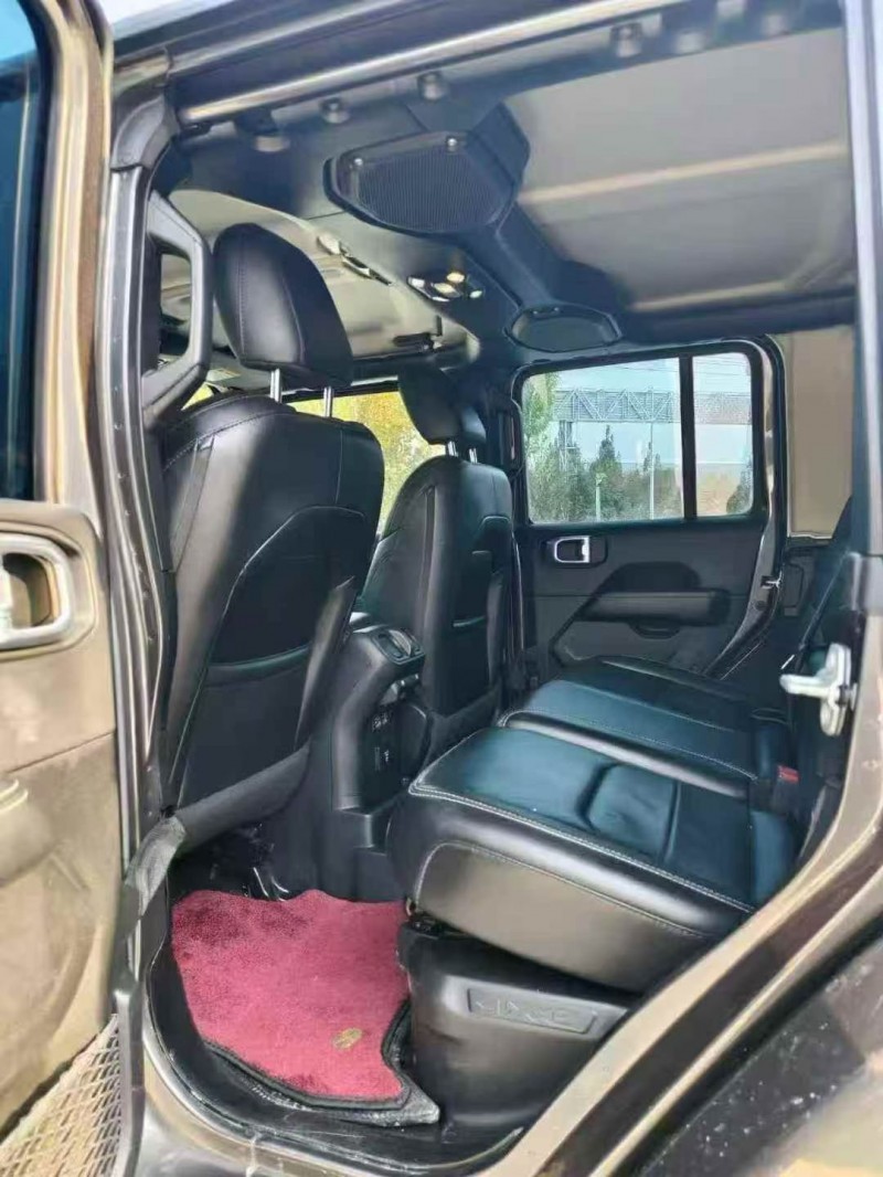 枣庄22年Jeep牧马人5