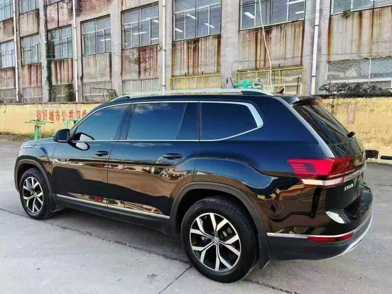 东营20年大众途昂9