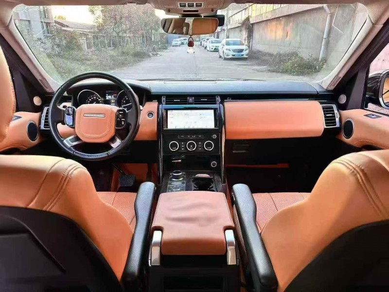 淄博19年路虎发现4