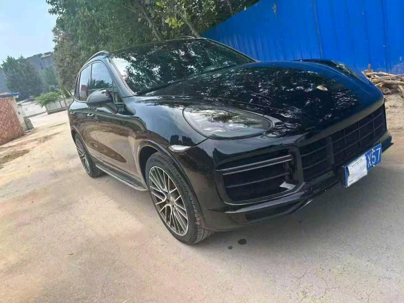 平顶山14年保时捷卡宴3