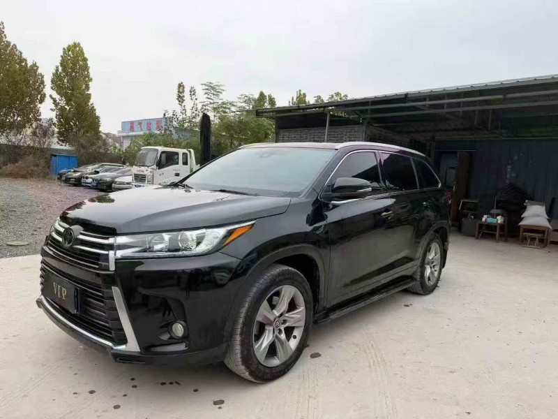 东营19年丰田汉兰达2