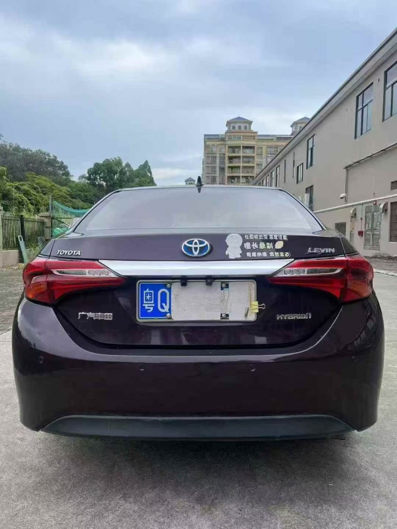 珠海16年丰田雷凌9