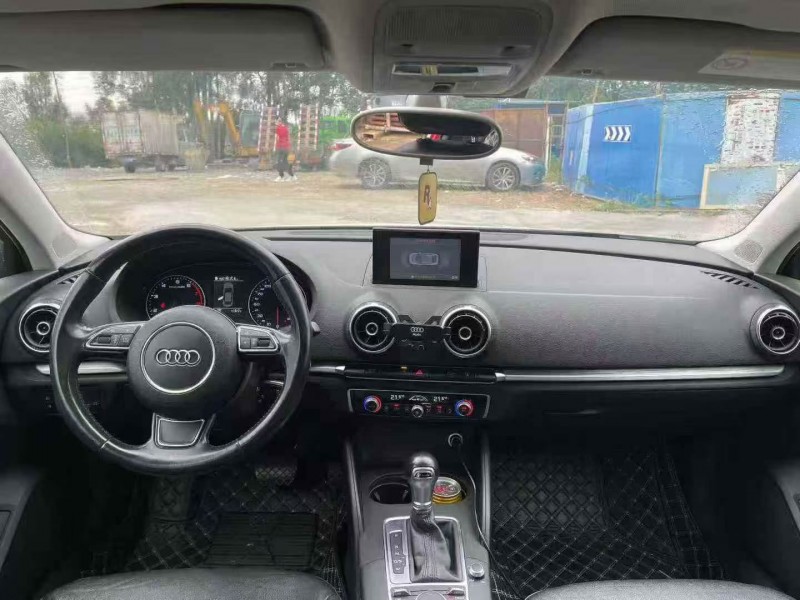 深圳15年奥迪A35