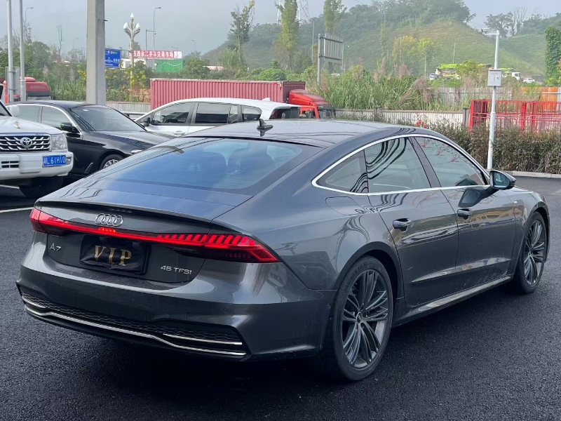 重庆23年奥迪A7L2