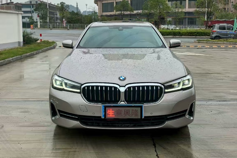长沙22年宝马5系1
