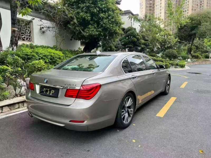 深圳20年宝马7系7