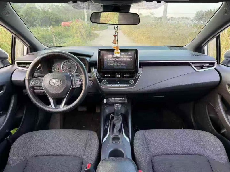 宁波23年丰田雷凌4