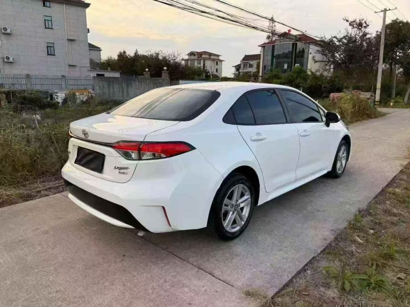 宁波23年丰田雷凌8