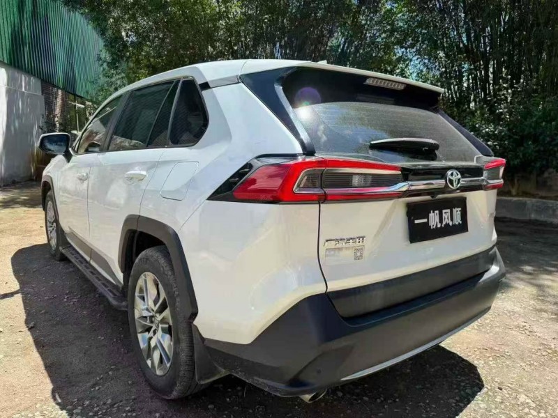 汕头21年丰田威兰达8