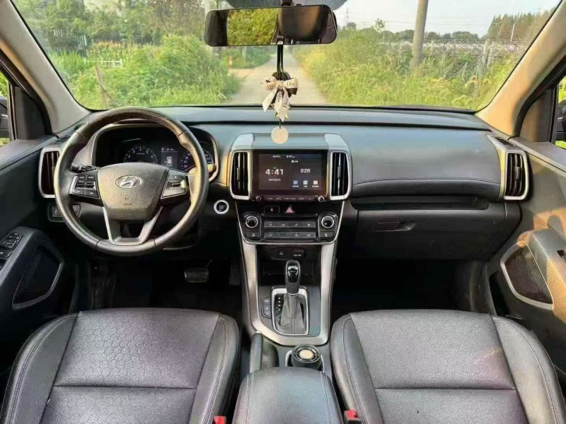 宁波19年现代ix356