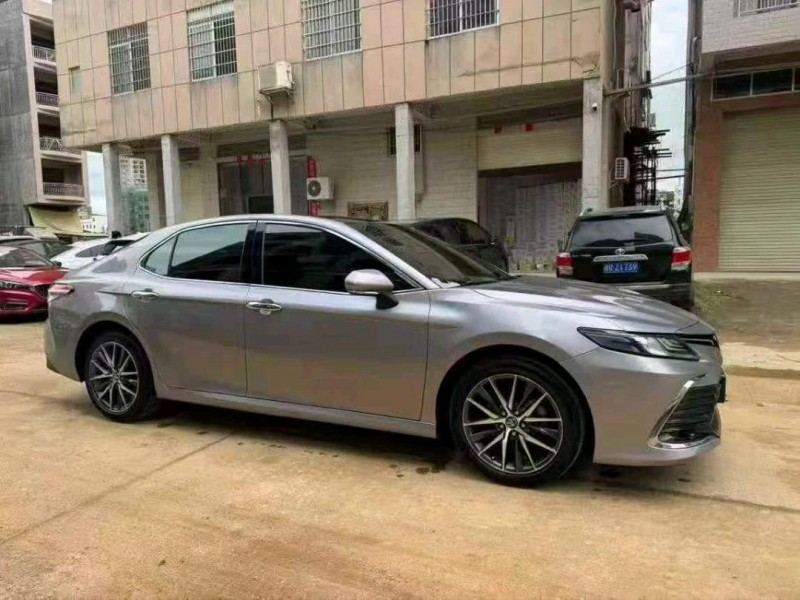 梧州22年丰田凯美瑞3