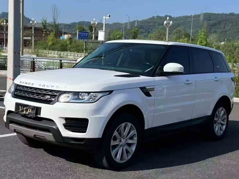 重庆17年路虎揽胜运动2