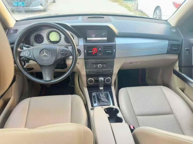 梧州13年奔驰GLK5