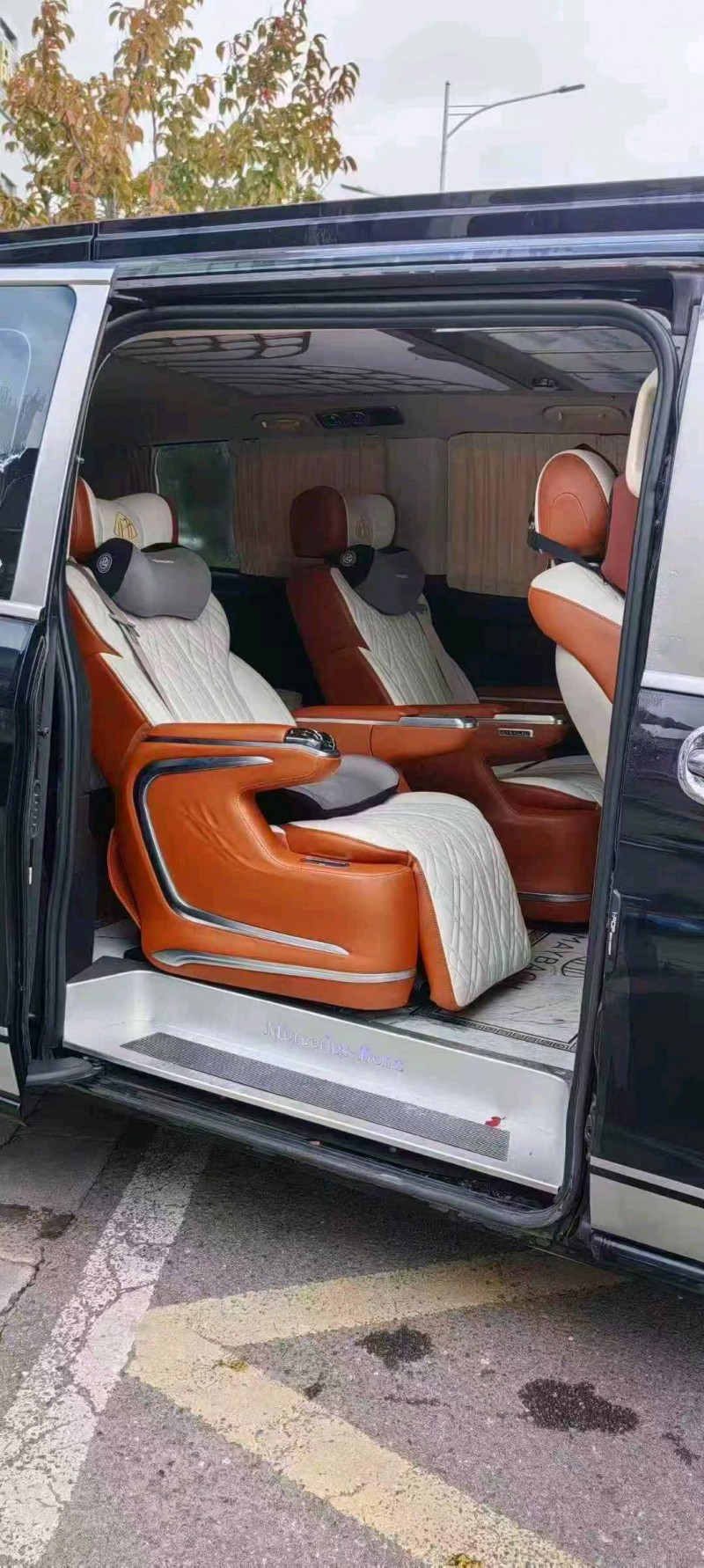 保山20年奔驰威霆4