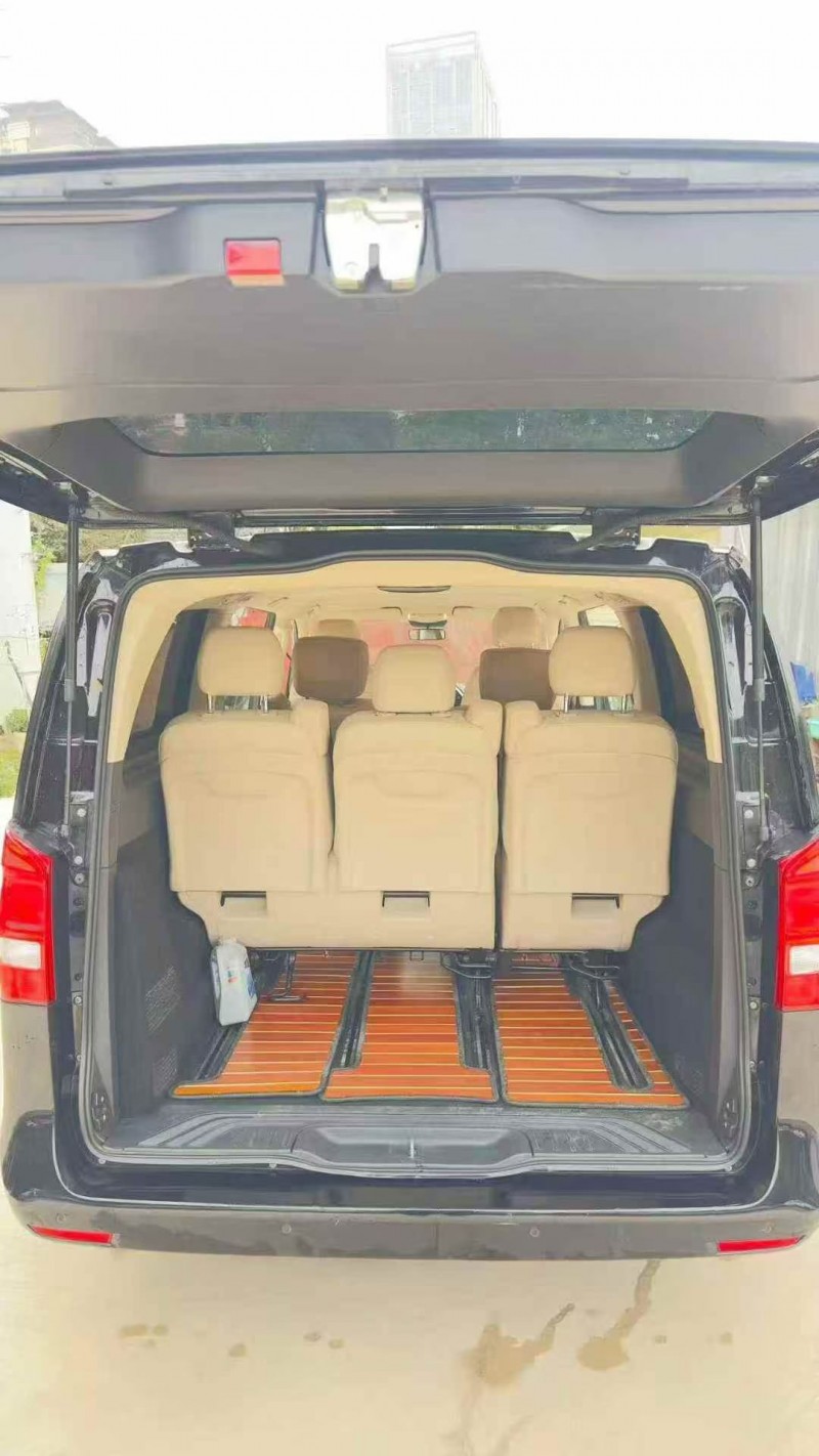 保山21年奔驰威霆5