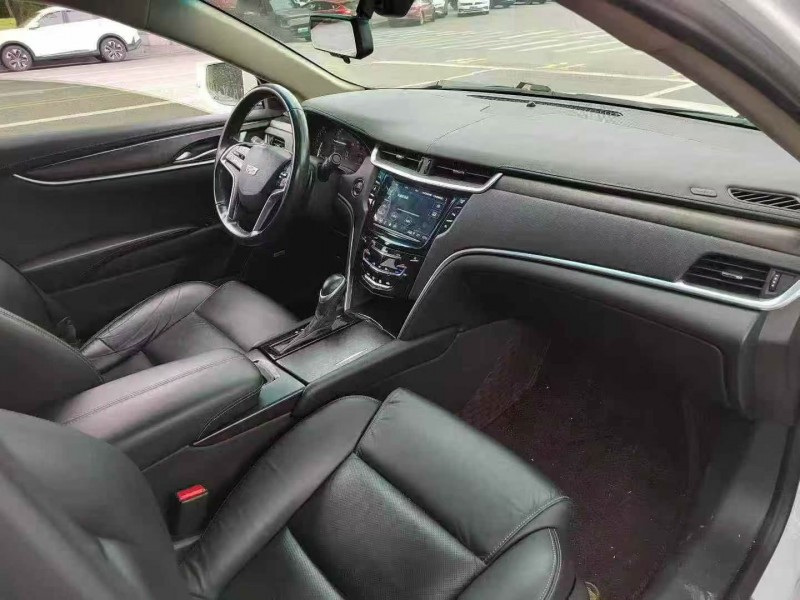 重庆19年凯迪拉克XTS6