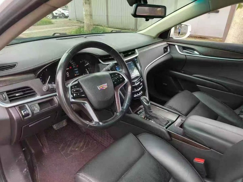 重庆19年凯迪拉克XTS7