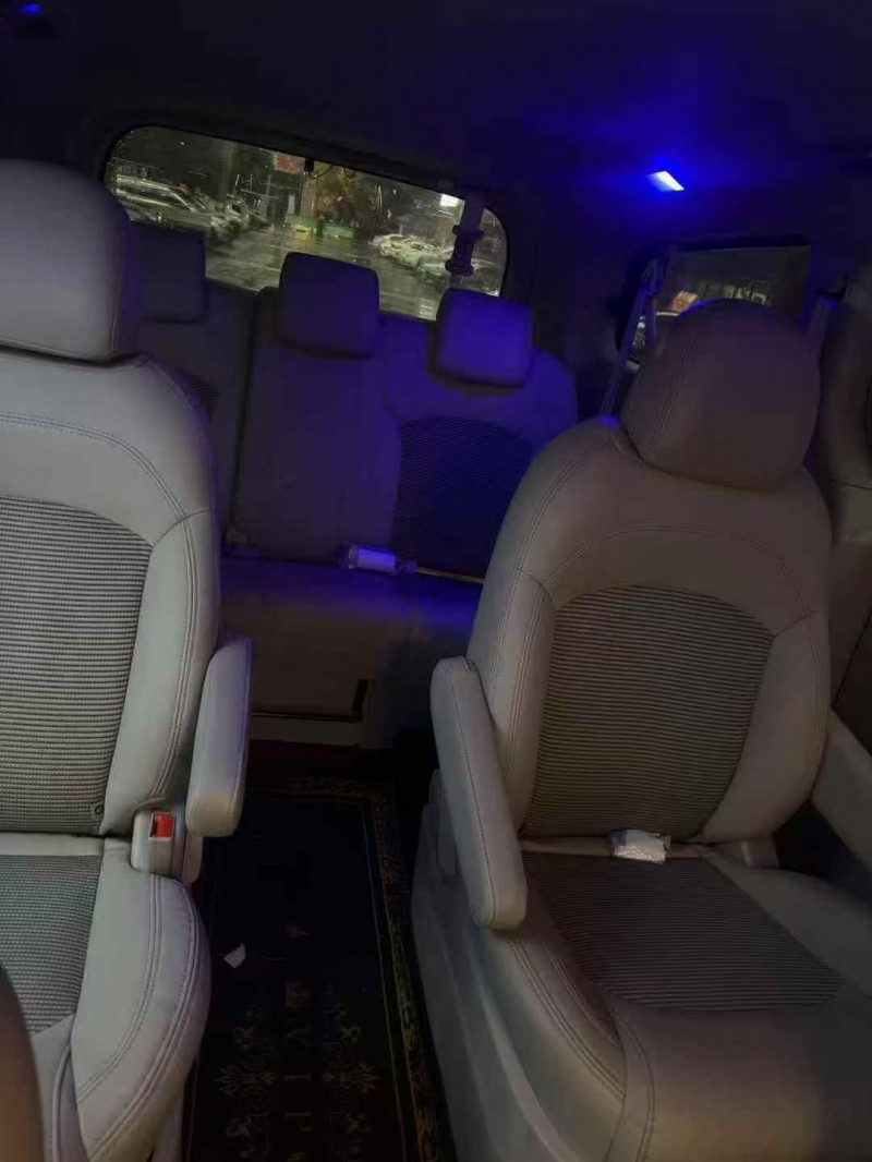 重庆18年大通G105