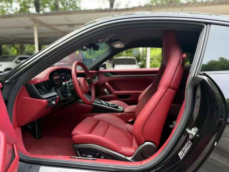 重庆24年保时捷9114