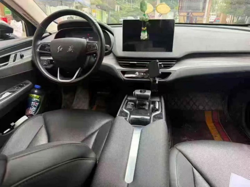 重庆24年红旗E-QM55