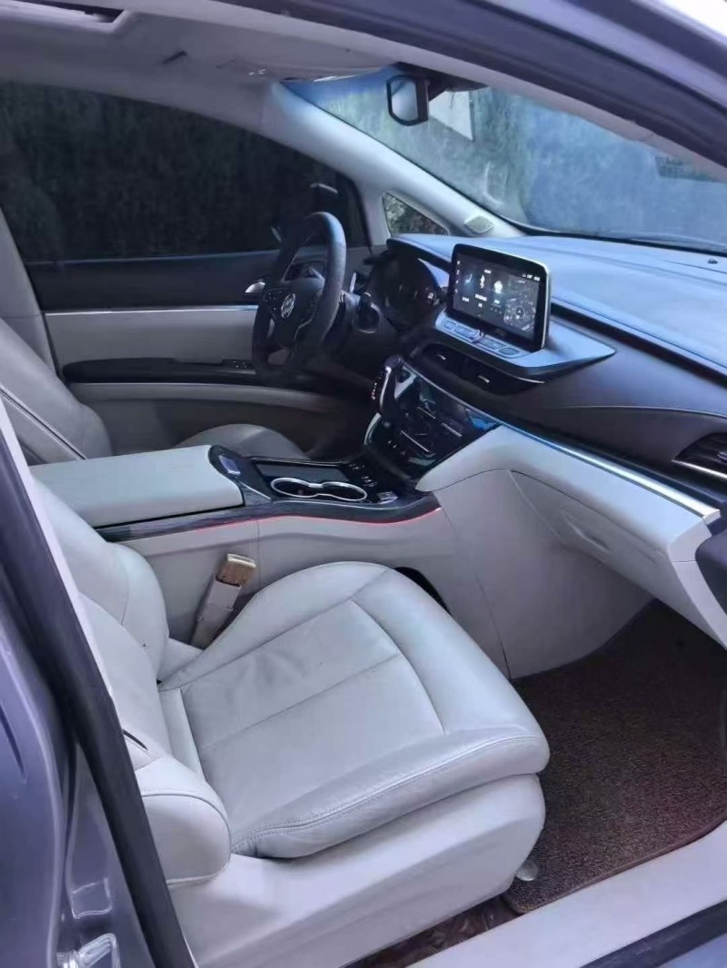 济南20年别克GL86