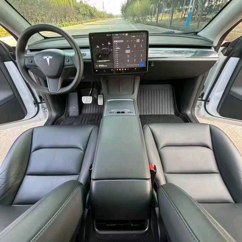 烟台23年特斯拉MODEL Y4