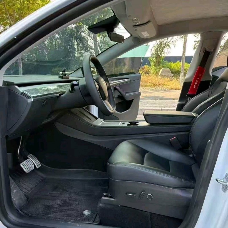 烟台23年特斯拉MODEL Y7