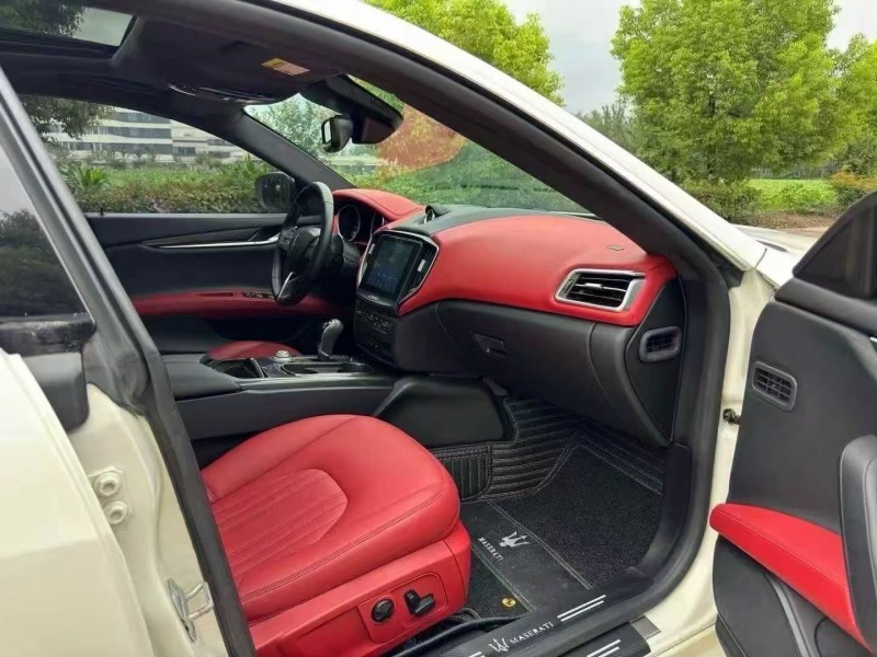 常州17年玛莎拉蒂Ghibli5