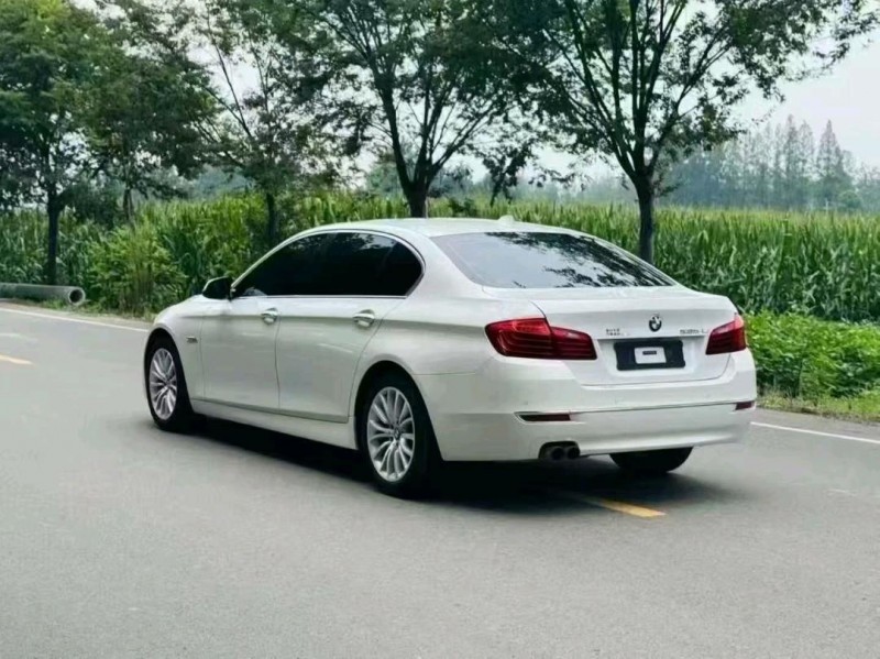 徐州17年宝马5系8