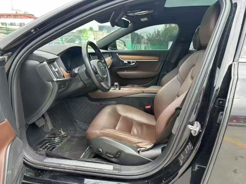 嘉兴22年沃尔沃S907