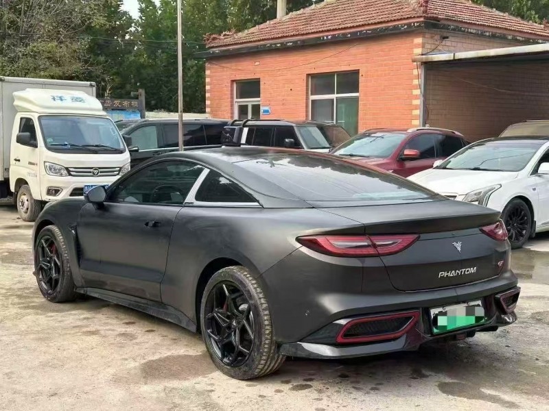 淄博23年哪吒GT6