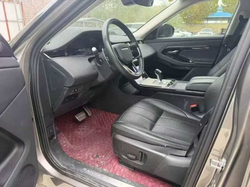 枣庄22年路虎极光4