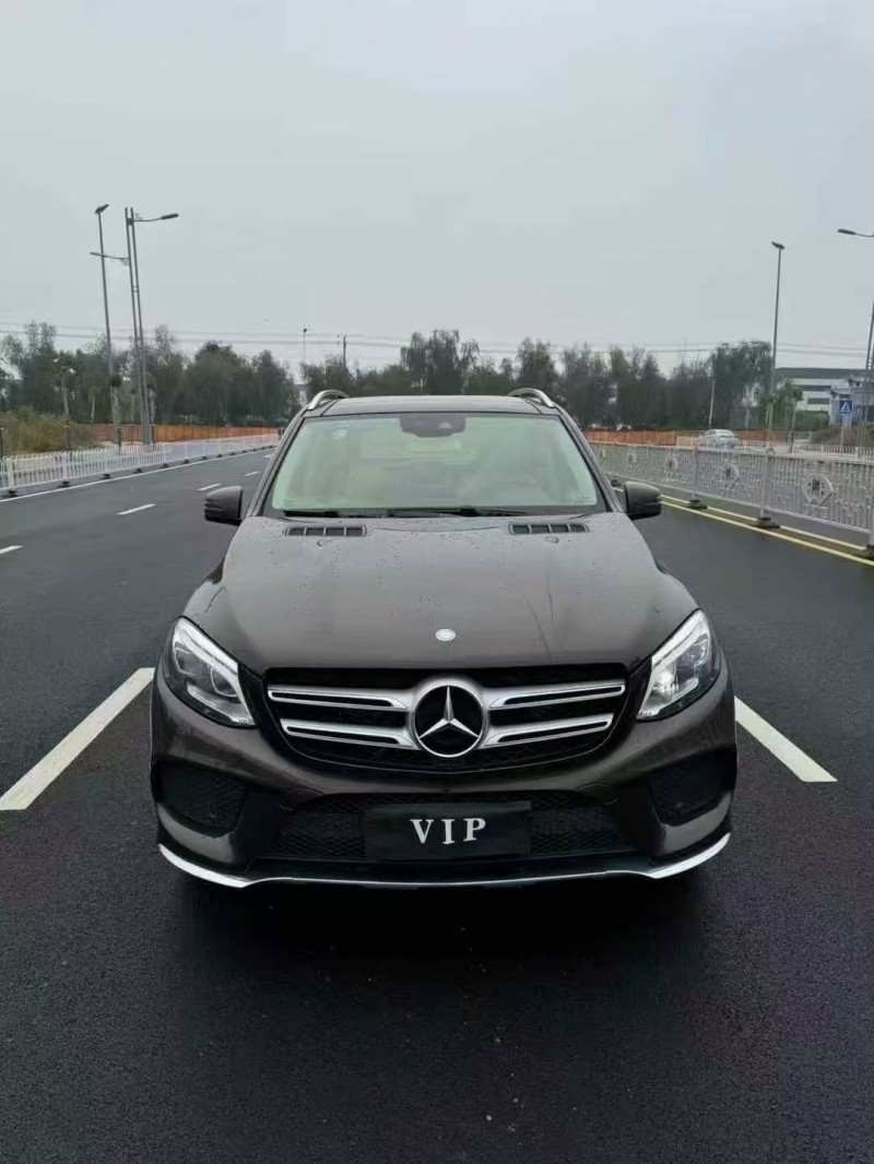 东营16年奔驰GLE1