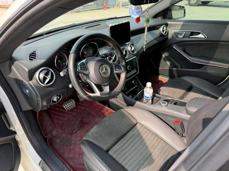 菏泽17年奔驰CLA4