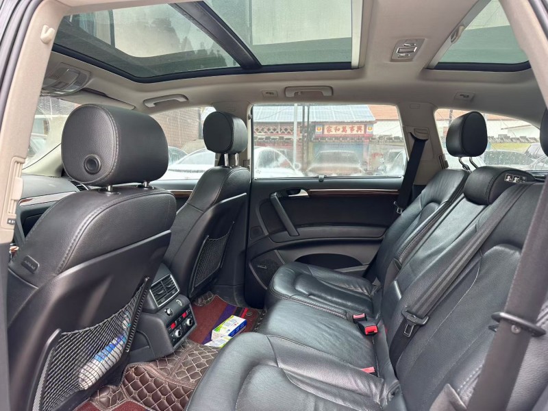 淄博12年奥迪Q75