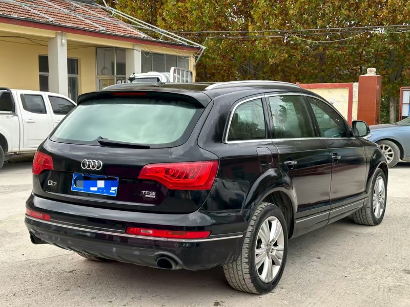 淄博12年奥迪Q77