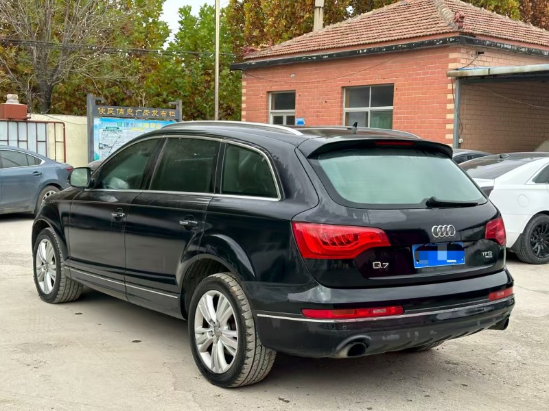 淄博12年奥迪Q78