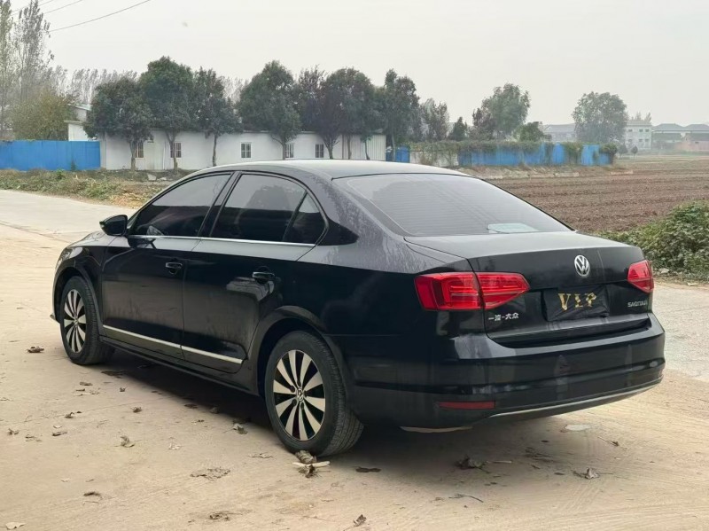 新乡18年大众速腾7