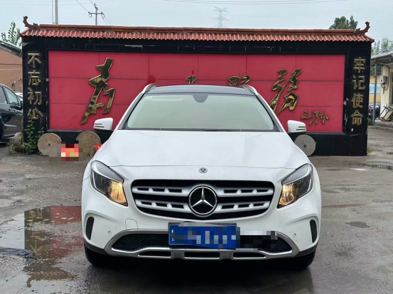 淄博19年奔驰GLA1