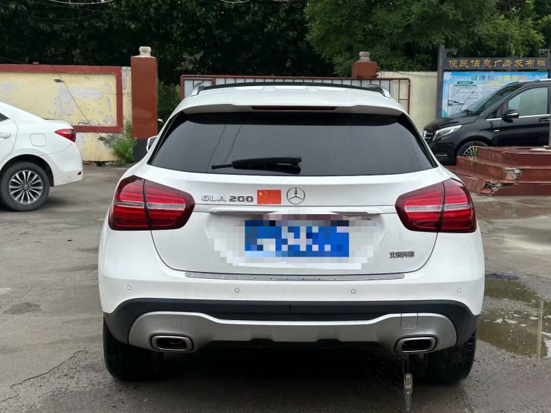 淄博19年奔驰GLA9