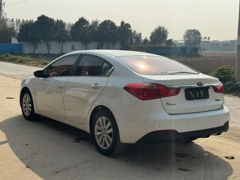 新乡15年起亚K38