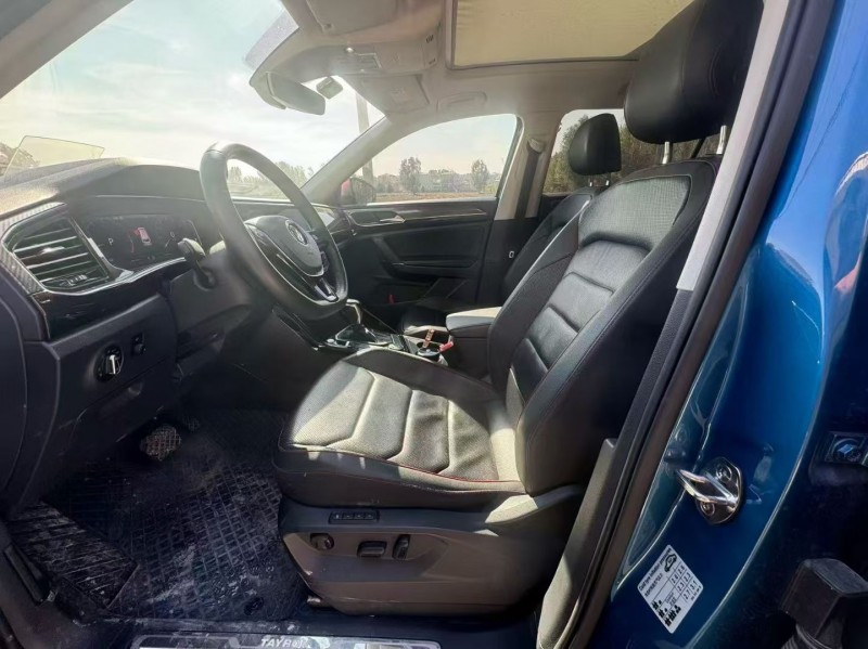 新乡18年大众探岳6