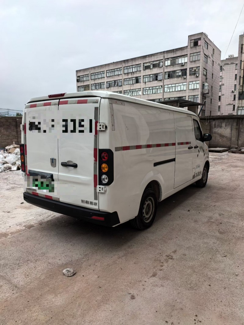 菏泽23年吉利星享7