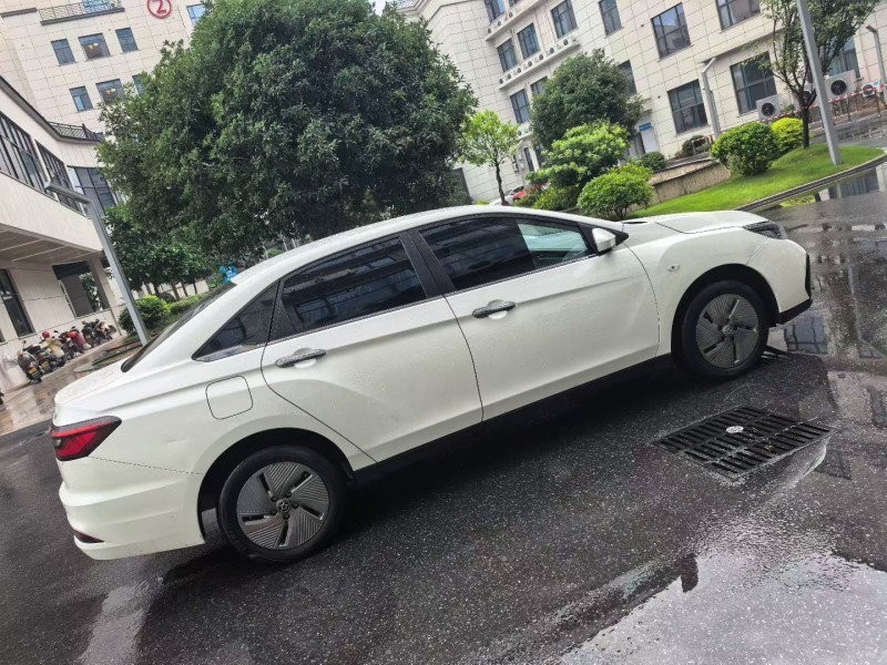 菏泽23年启辰D606